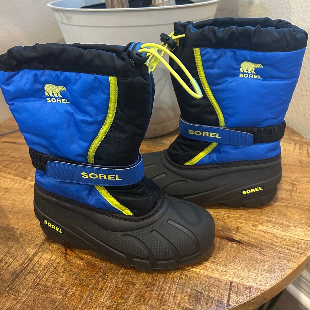 Sorel Youth Flurry Snow Winter Boots Size 3 Waterproof Insulated Blue/Black New